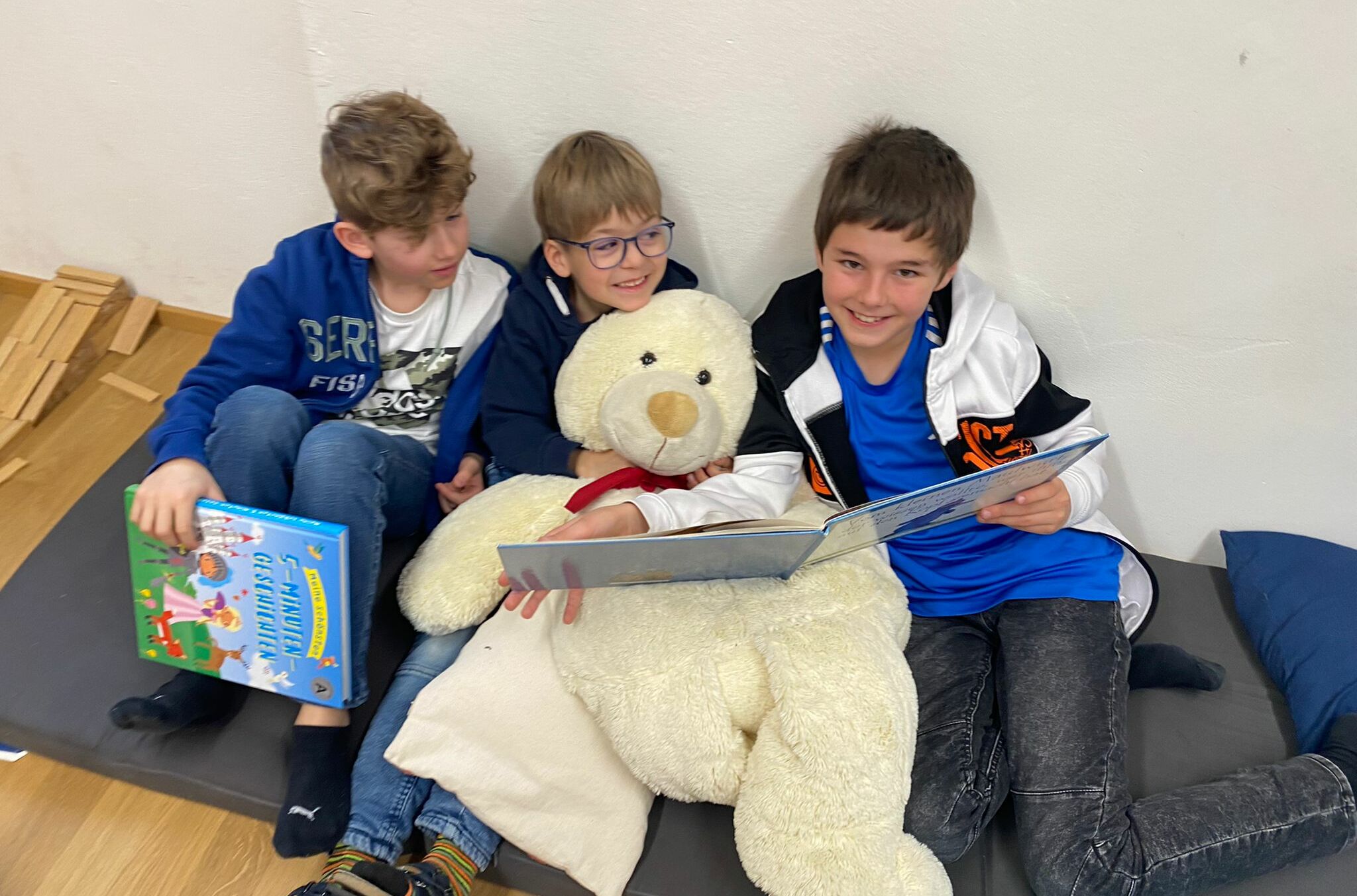 Lesende_Schule_2024_08